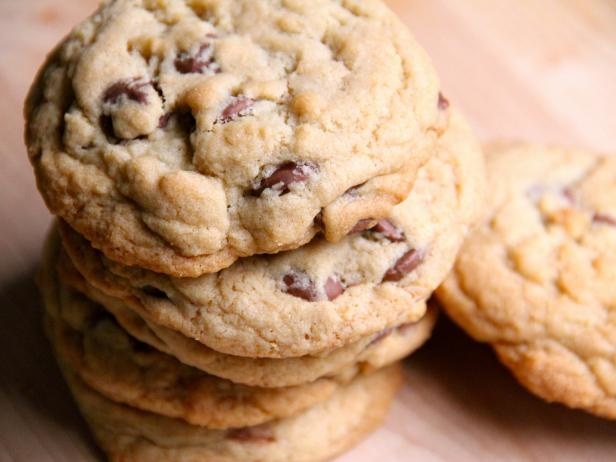 The Ganja Gourmand: Chocolate Chip Cookies