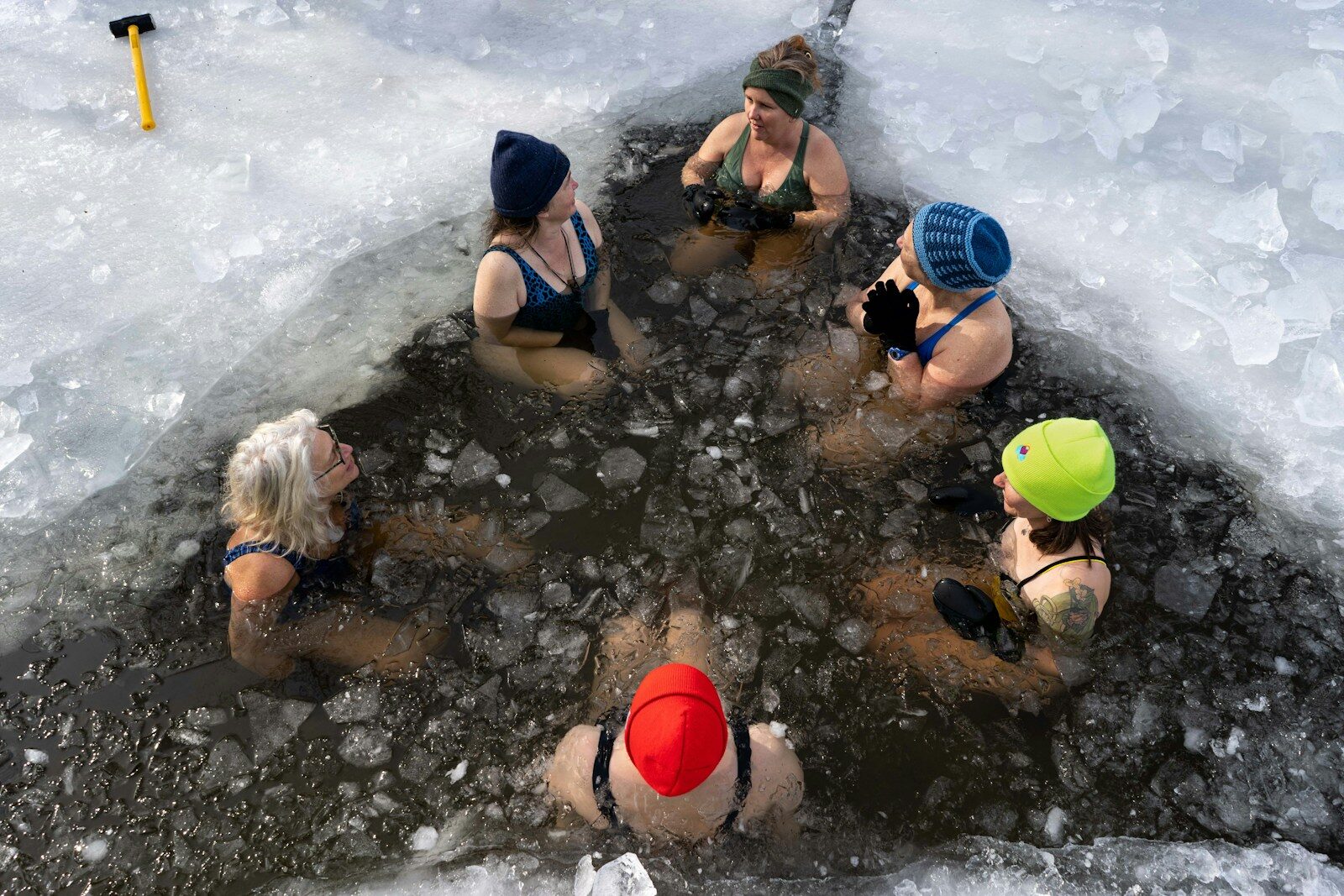 Cold Plunges, Red Light Therapy, Supplements, What’s Actually Worth It?